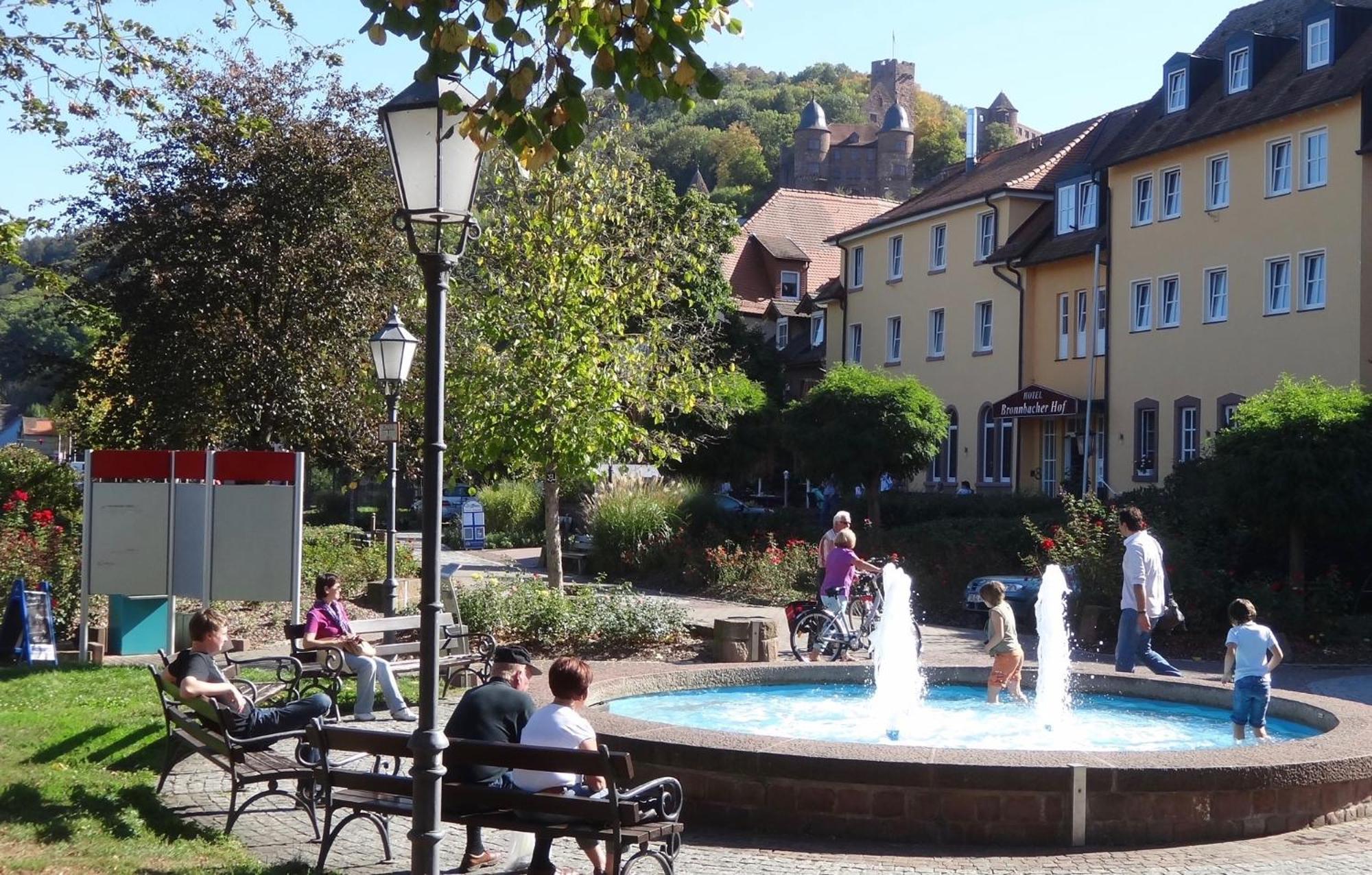 Hotel Bronnbacher Hof Wertheim Kültér fotó